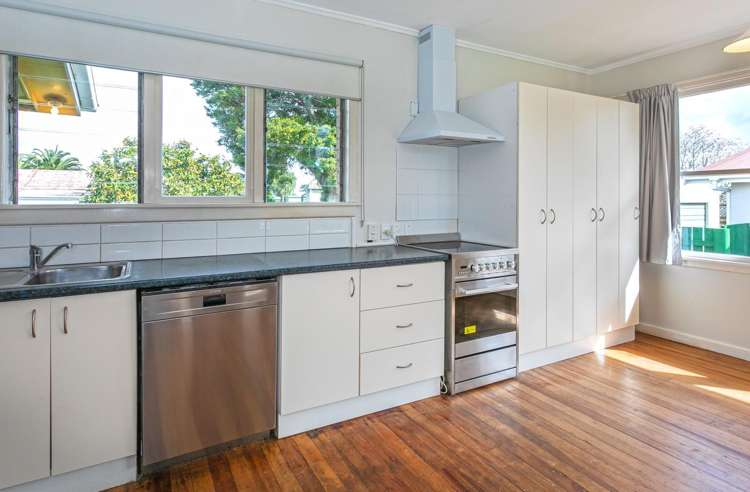 75 Stanley Avenue Te Aroha_13