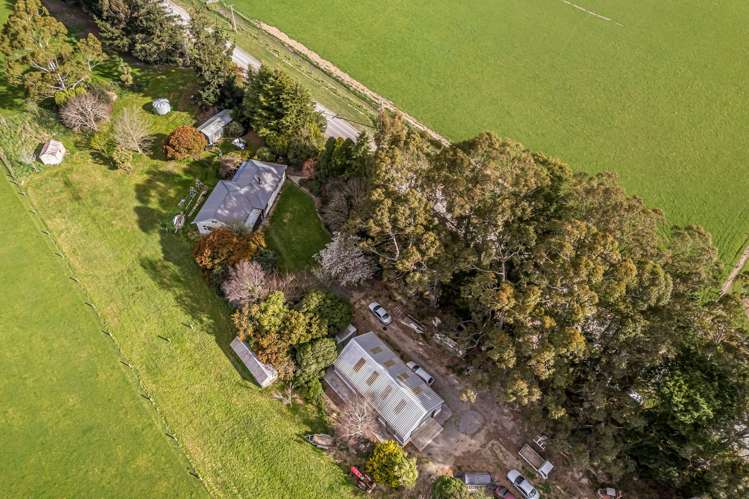 934 Clintons Road Charing Cross_29