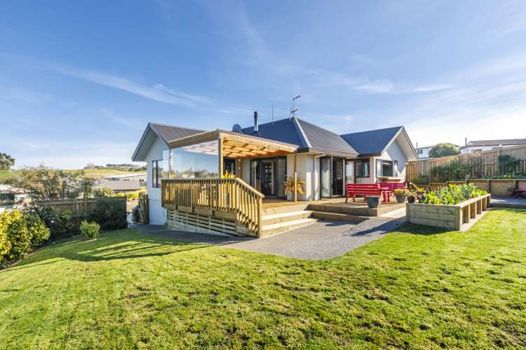 9 Logan Grove Feilding_1