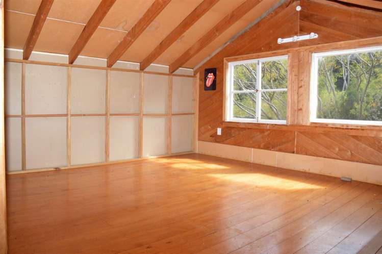 333 Little Akaloa Road Little Akaloa_9