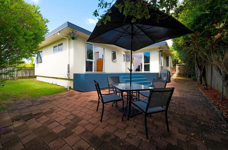 13a Flanshaw Road Te Atatu South_11