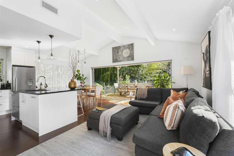 17 Mcclintock Road Massey_2