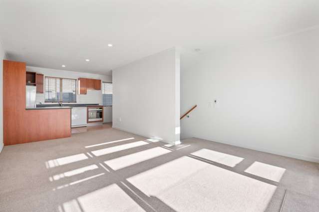 6/8 Rendall Place Eden Terrace_3