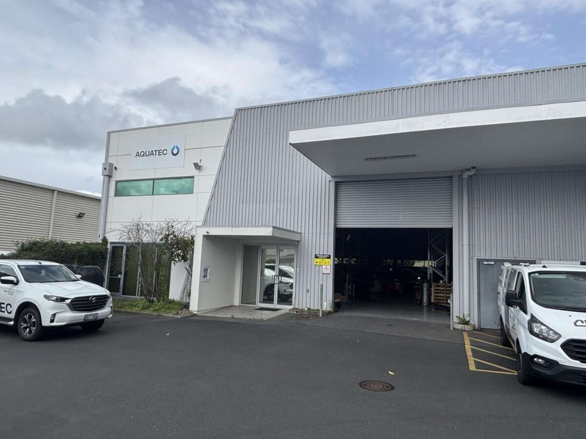 Unit 5, 76 Porana Road Wairau Valley_0