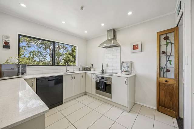 2/149 Glengarry Road Glen Eden_2