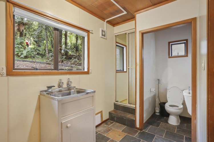 41 Turanga Road Henderson Valley_16