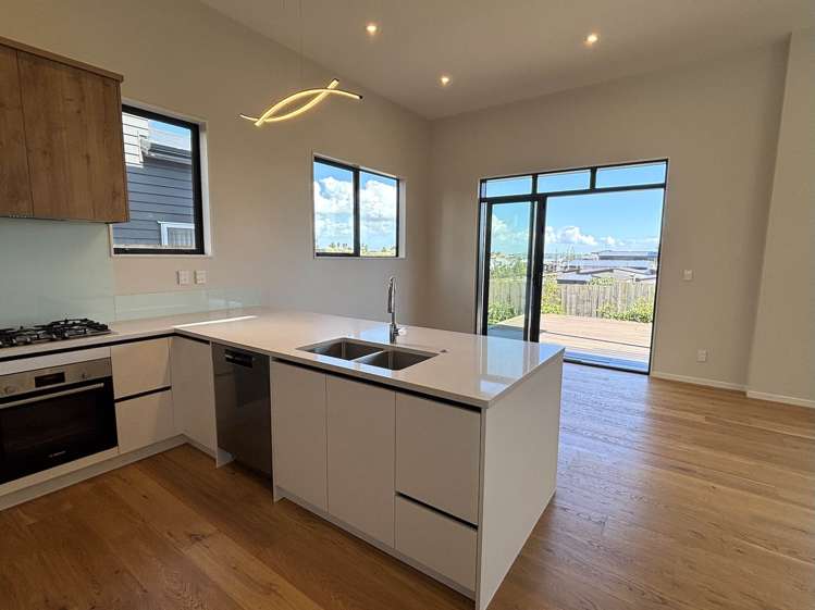 10 Kowaitau Avenue_4