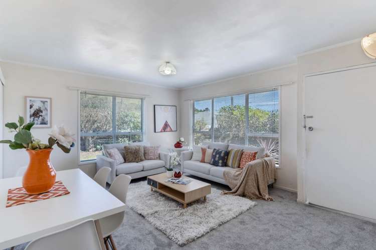 1/64 Jellicoe Road Panmure_2