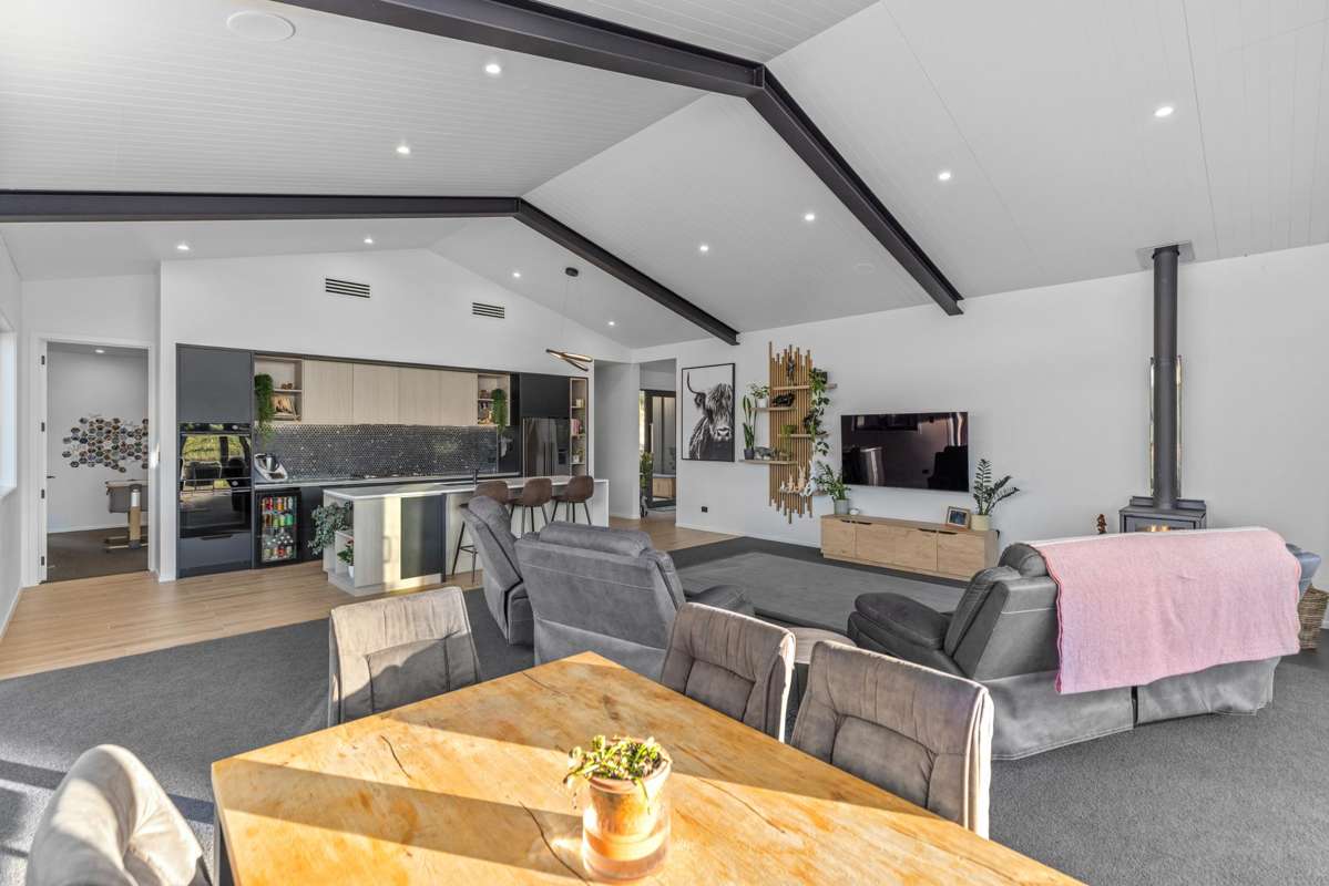 87 Black Peak Road_4