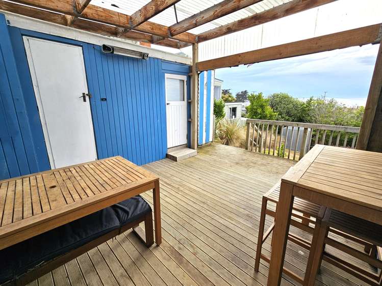 38 Esplanade Kaka Point_14