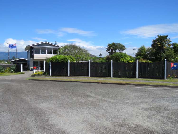 17 Ngahue Crescent Carters Beach_25