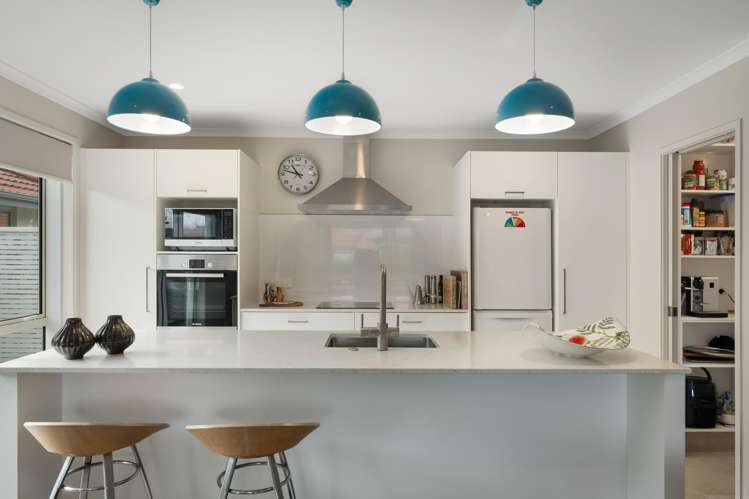 5 Gleneagles Drive Aongatete_4