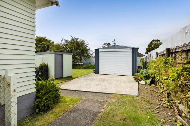 55 Fairfield Road Hawera_13
