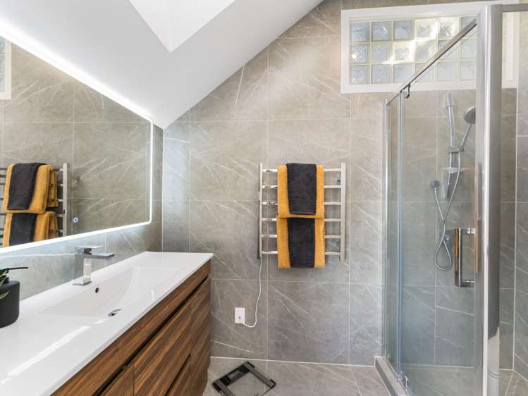 6 Camwell Close Bucklands Beach_22