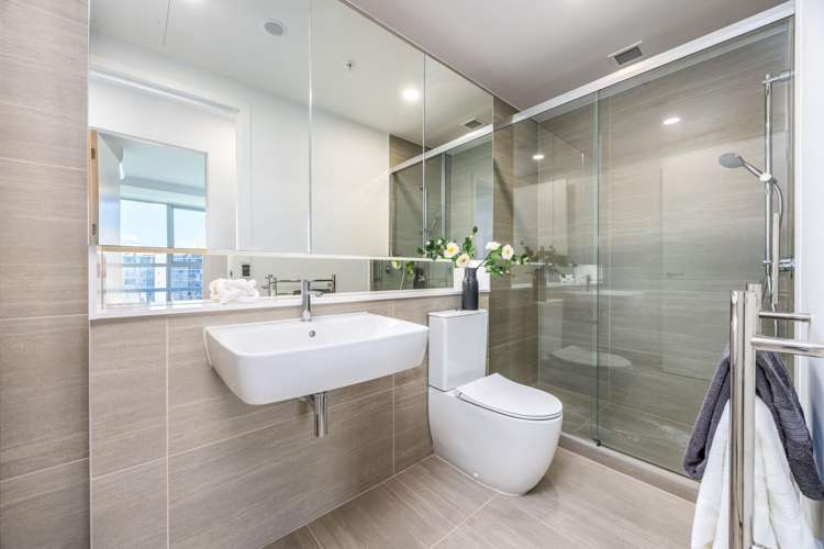 1206/1 Greys Avenue City Centre_5