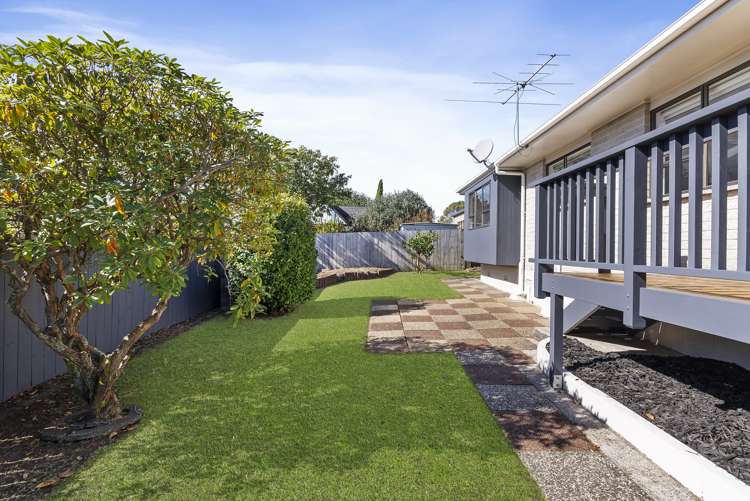 1/39 Majesty Place Half Moon Bay_18