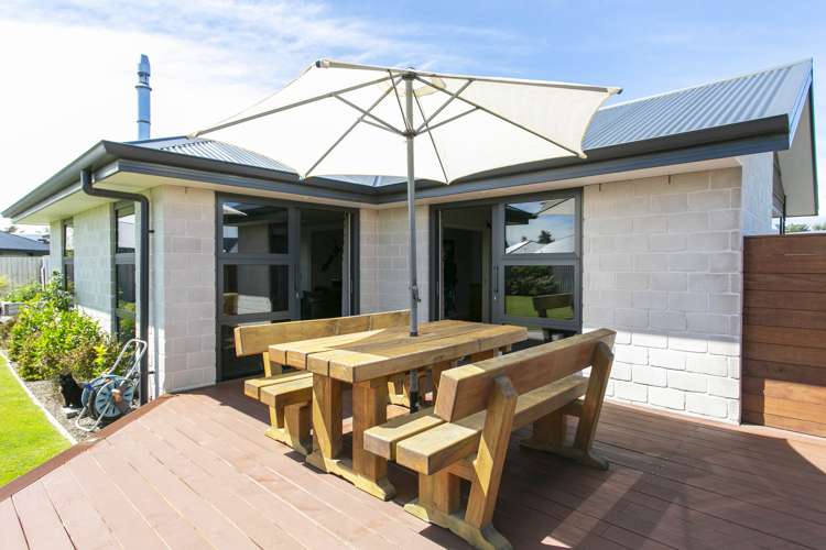 9 Avalon Grove Netherby_24