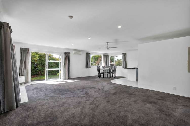 23 Swansea Road Stratford_5