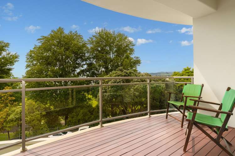 2/1 Ninth Avenue Tauranga Central_2