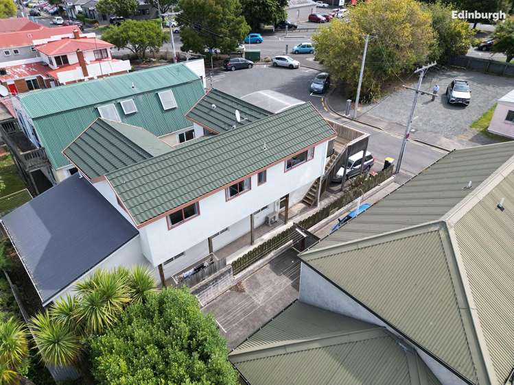 9 Ethel McMillan Place North Dunedin_35