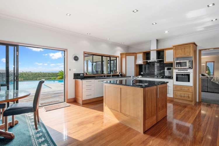 1 Myra G Place Stanmore Bay_30