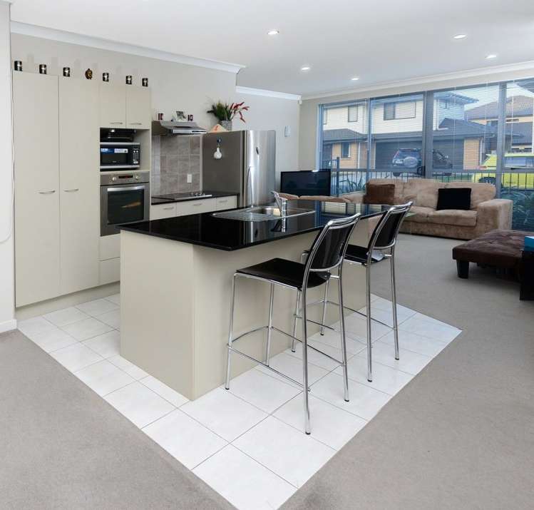 19 Manchester Drive Flat Bush_2