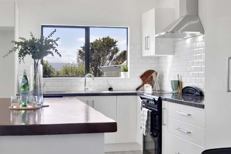 6 Moki Street Titahi Bay_7