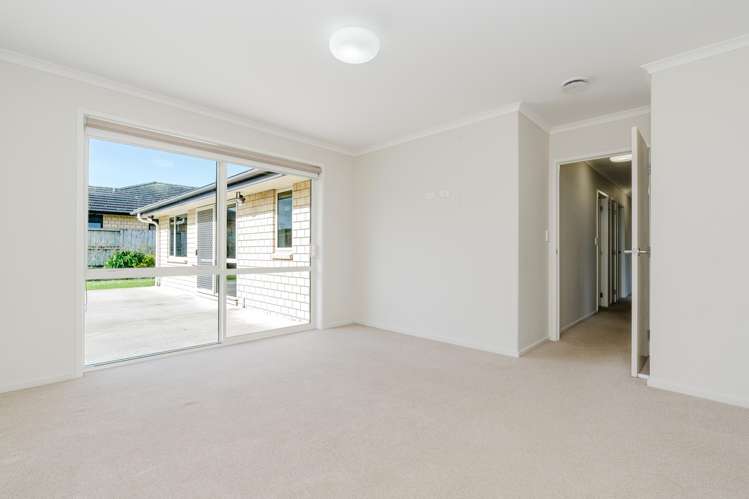 83 Mataroa Crescent Flagstaff_16