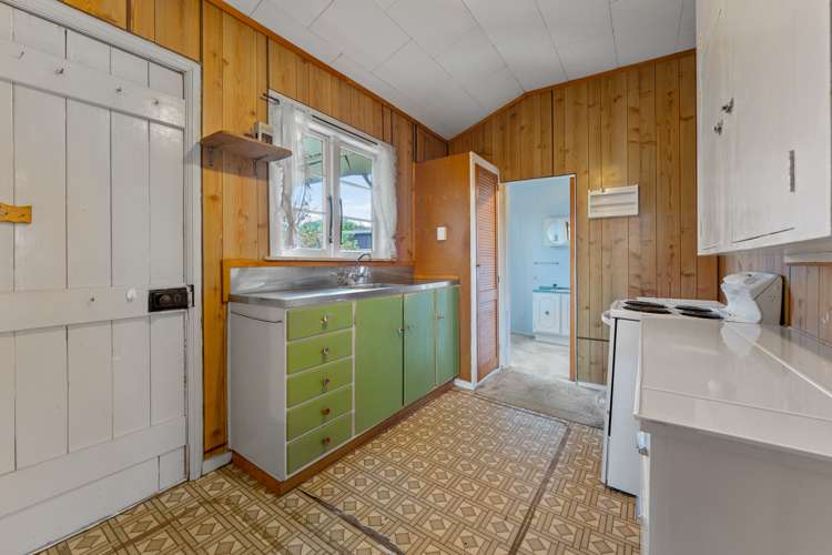 37 Ross Street Woodville_11