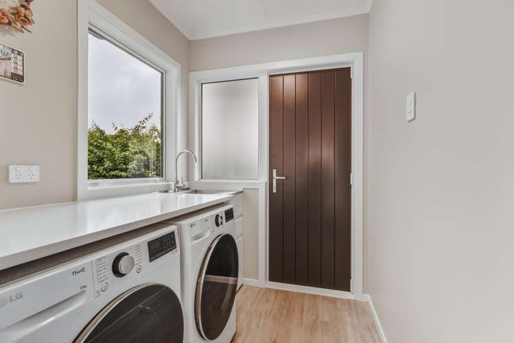 108 Taupo View Road Hilltop_25