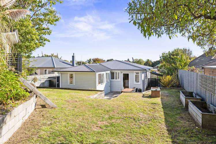 6 Moa Road Raumati Beach_22