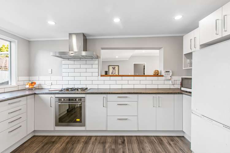 2/8 South Street Papakura_5