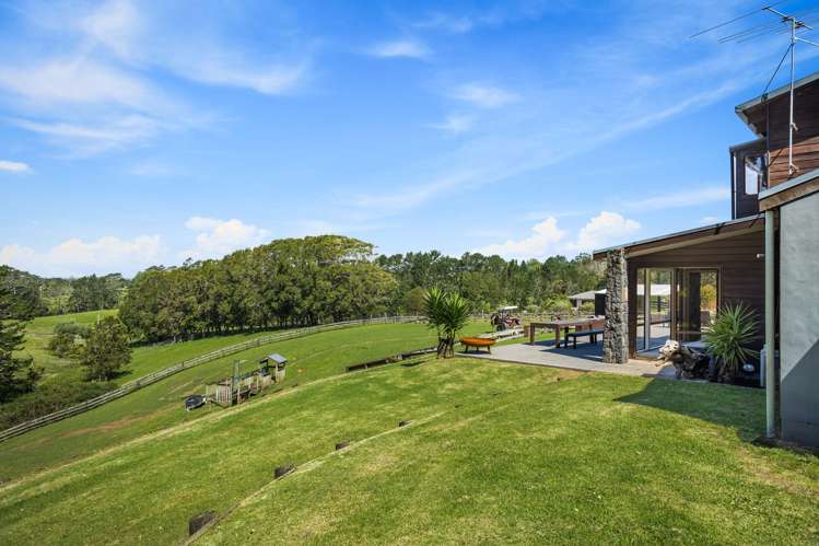 173 Puke Road Kumeu_38