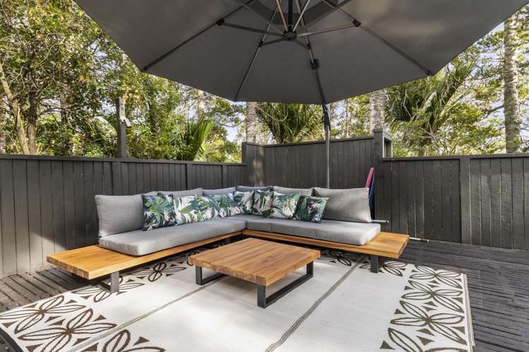 88 Scenic Drive Titirangi_28