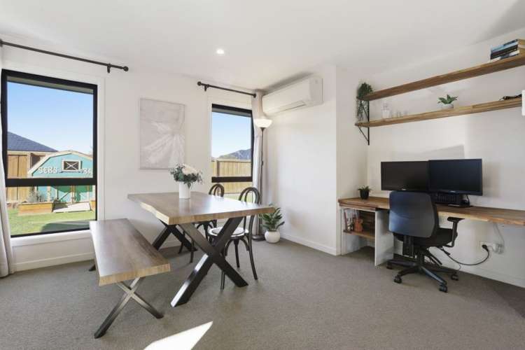 14 Northmoor Boulevard Rolleston_11