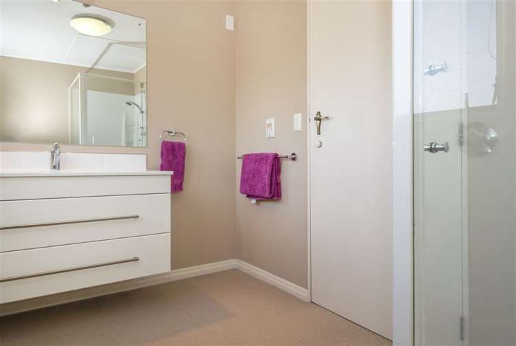 23 Brooklyn Drive Redwoodtown_11