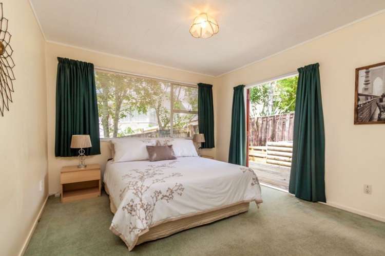 40 Eyre Street Henderson_10