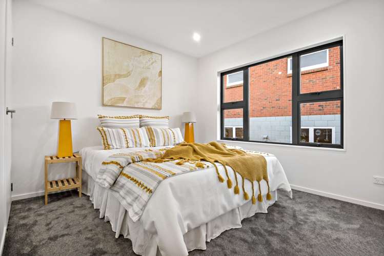 1d Stephen Lysnar Place Hillsborough_11