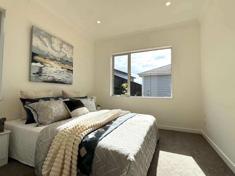 75 Parish Drive Milldale_10