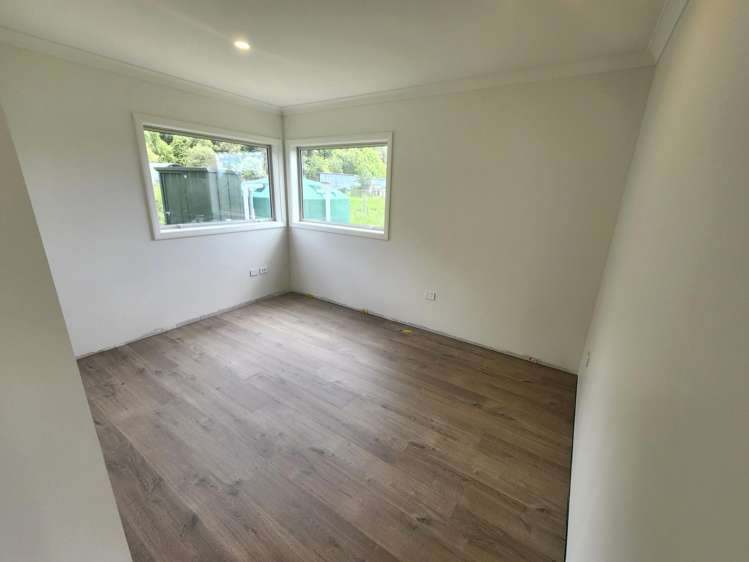 2 Sarona Park Drive Omanawa_16