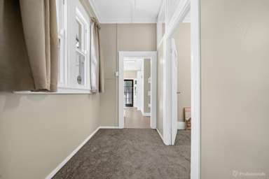 21 Gray Avenue_3