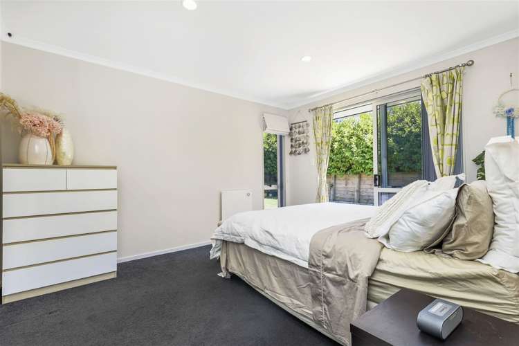 64 Farnborough Drive Grandview Heights_9