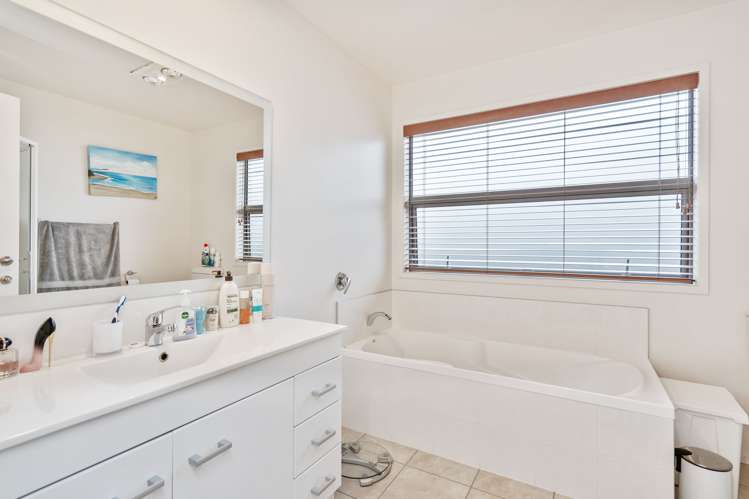 1 Seaview Road Whangarei Central_13