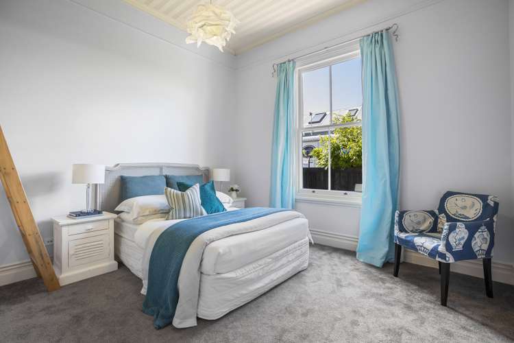 5 Summer Street Stanley Point_21