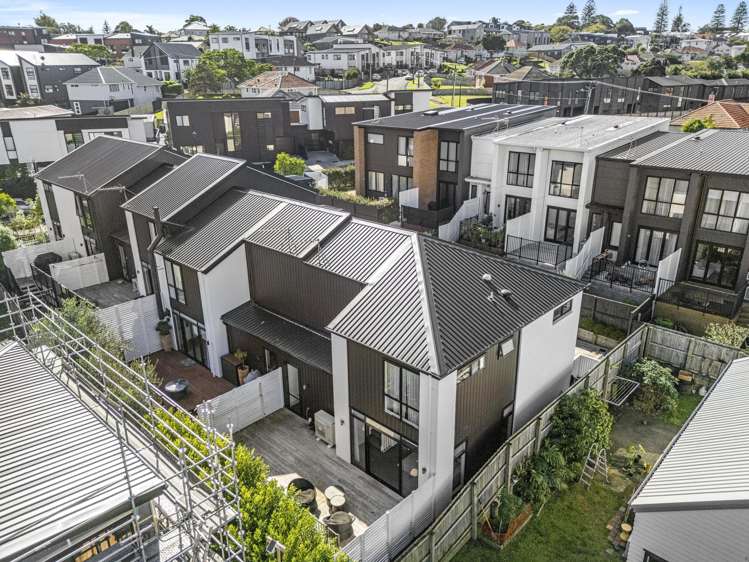 7E Reg Pearce Way Glen Innes_16