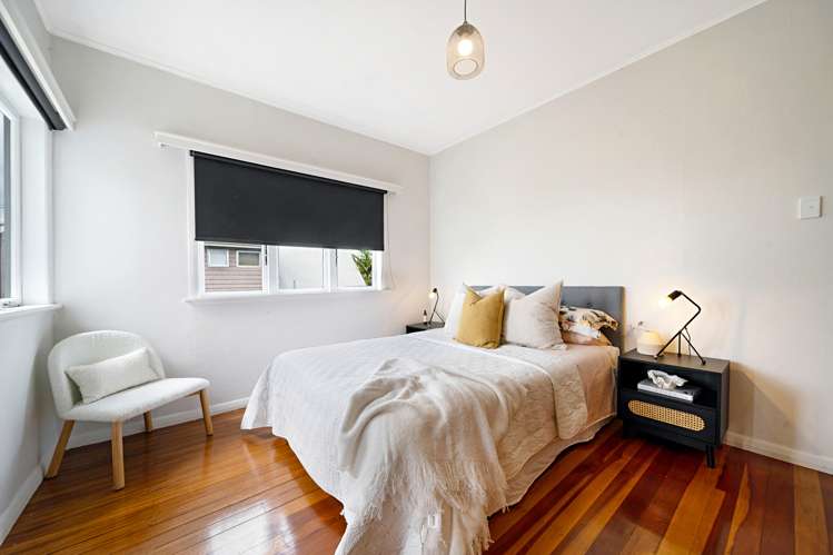 4149 Great North Road Glen Eden_15