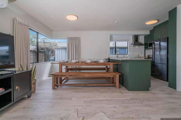  206 Cook Drive Whitianga_10