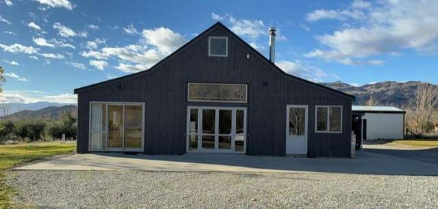 Lifestyle Living with Space, Privacy and Rural Out