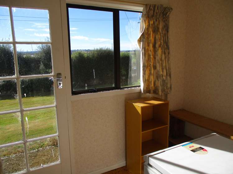 30 Manse Street Clinton and Surrounds_6