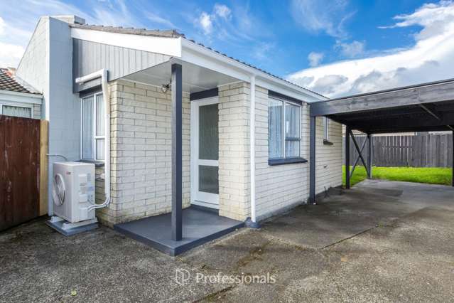 22B Akron Grove Totara Park_1